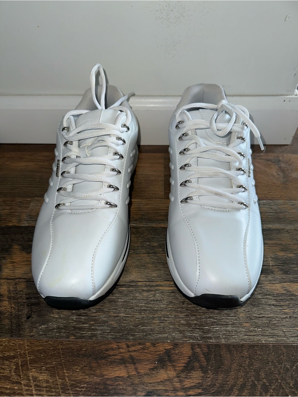 Lugz White Men's Athletic Lace-Up Sneakers. Men’s 9.5